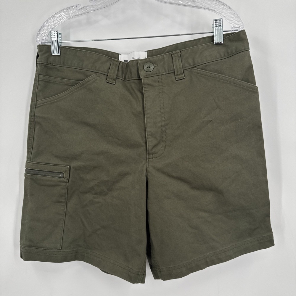 Nike SB Shorts Mens Size 34 Cargo Chino Army Green 'DH2939-325' Pockets EUC - Picture 1 of 13
